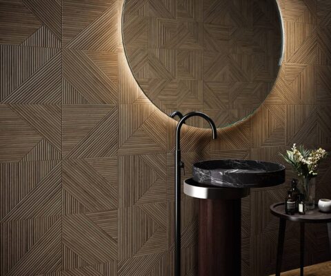 Bathroom-with-woodlike-tiles-sink-and-mirror