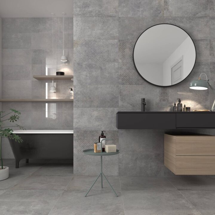 Bathroom-tiles-with-bathtub-mirror-and-basin
