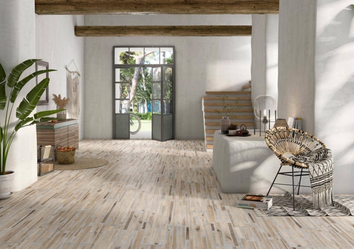 Pearl-tiles-on-floors-and-walls